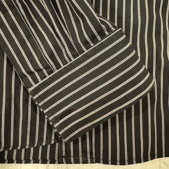 Burberry London: Men’s Striped Dress shirt - French cuff - Picture 3 of 6